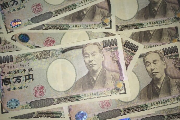 yen, money, wealth-2177672.jpg